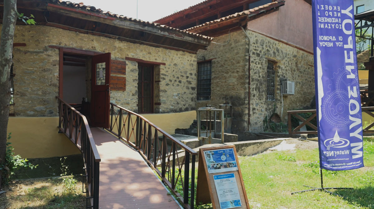 Moulin à eau et cinq sens