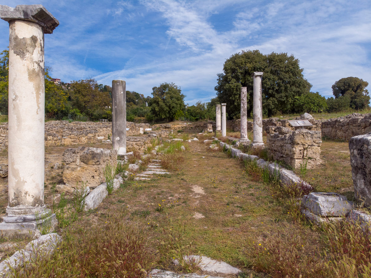 Site archéologique de Longos photo